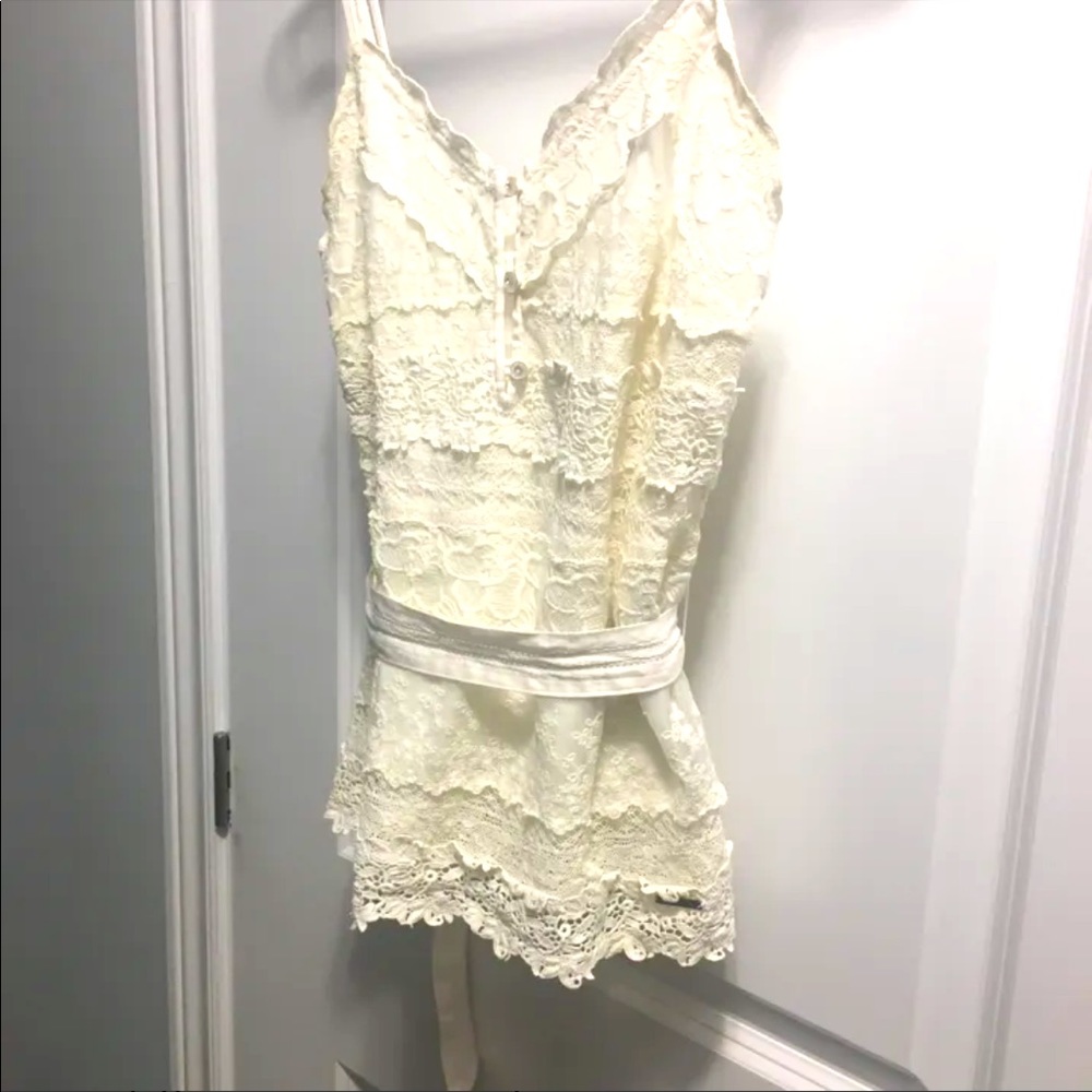 Abercrombie top